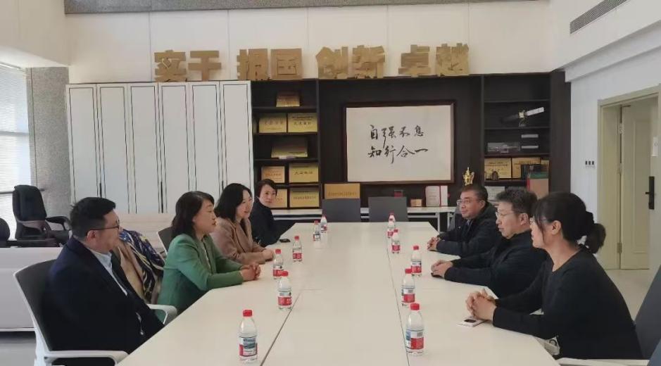 工商管理学院吴琦教授参加“九三学社中央院士专家科普行走进东北大学”活动并作专题报告-工商管理学院